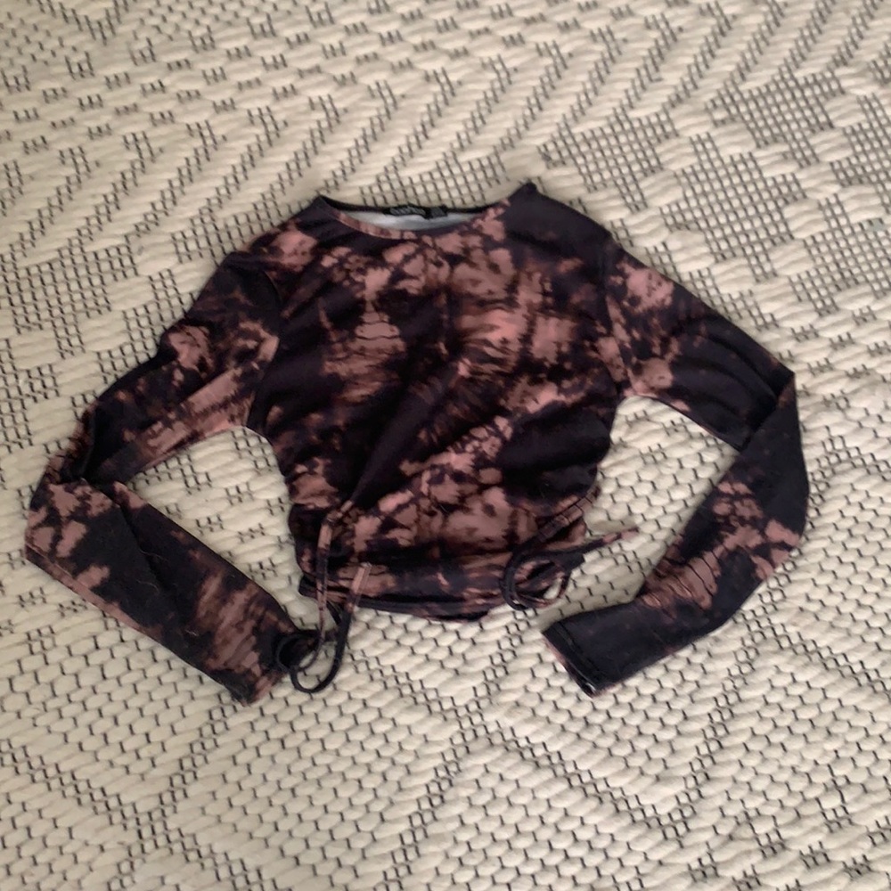Brown tie dye long sleeve crop top